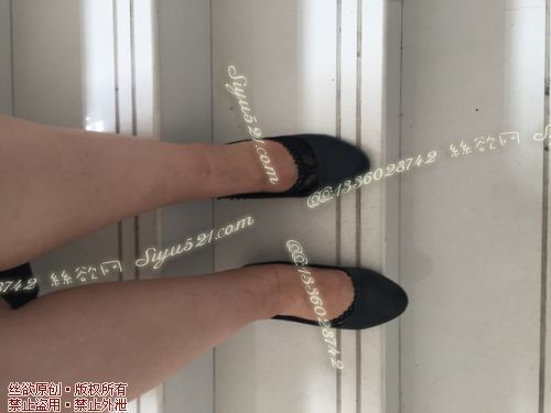 原味丝袜|袜类,臭船袜,致命臭(此活动MM随机，不能指定)——2017年8月中旬顾客订购致命臭活动MM（珠宝02mm-船袜）现收足底实拍，不可选择MM，免费附带无水印高清收购足底实拍图。