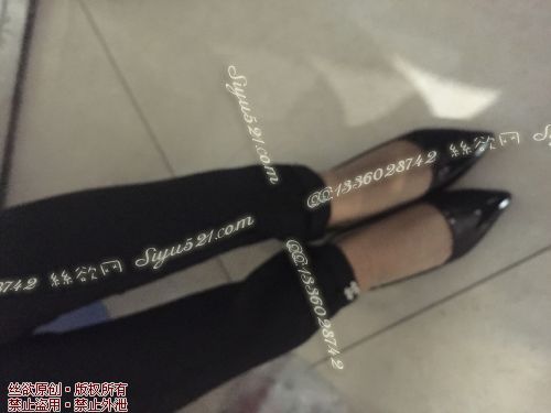 原味丝袜|袜类,臭短丝袜,爱丽丝（本土的BYD）——2017年9月中旬顾客订购（奢店店长-高跟），此活动免费拍摄打包图