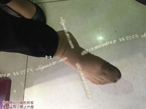 原味丝袜|袜类,臭短丝袜,爱丽丝（本土的BYD）——2017年9月中旬顾客订购（【赠送】奢店店长-肉丝），此活动免费拍摄打包图