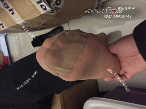 原味丝袜|袜类,臭短丝袜,致命臭(此活动MM随机，不能指定)——2017年12月下旬顾客订购致命臭活动MM（导购25妹妹-肉丝）现收足底实拍，不可选