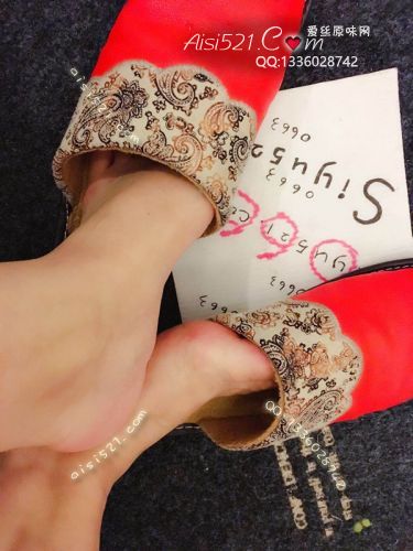 极罕见の不常卖的sao红超级无敌臭棉拖鞋原味女鞋|鞋类凉鞋拖鞋