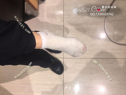 原味丝袜|袜类,臭棉袜,致命臭(此活动MM随机，不能指定)——2018年3月上中旬【新年买2赠1活动-3月底即将结束】赠送顾客（导购16妹妹-棉袜）现收足底实拍