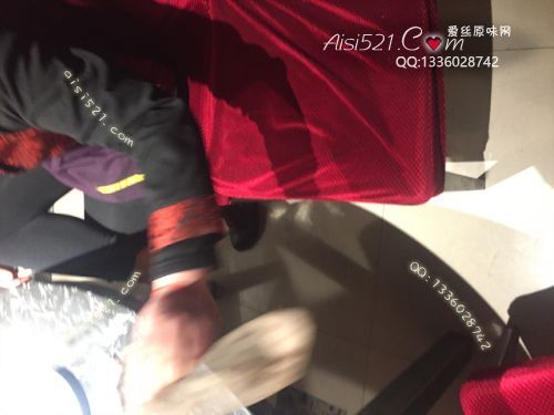 原味丝袜|袜类,臭短丝袜,致命臭(此活动MM随机，不能指定)——2018年3月上中旬【新年买2赠1活动-3月底即将结束】赠送顾客（烤肉11妹妹-咖啡丝）现收足底实拍