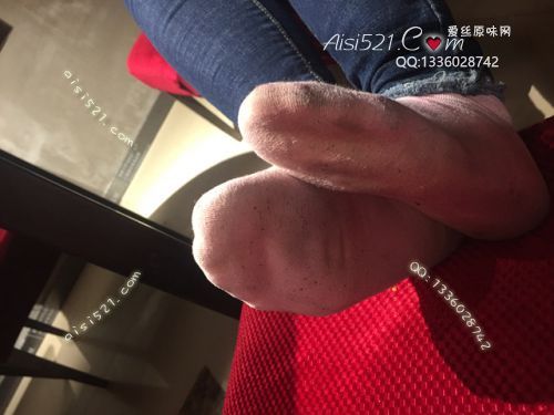 原味丝袜|袜类,臭棉袜,致命臭(此活动MM随机，不能指定)——2018年3月上中旬顾客订购致命臭活动MM（烤肉06妹妹-棉袜）现收足底实拍