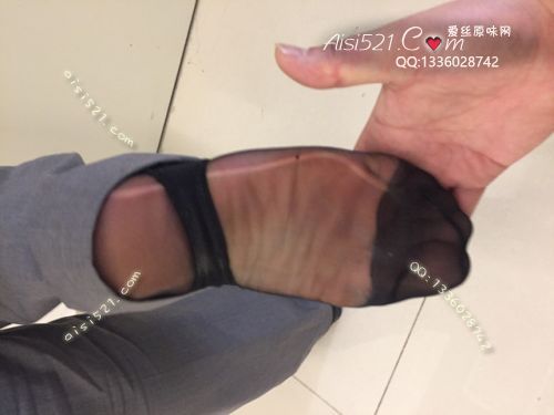 原味丝袜|袜类,臭短丝袜,致命臭(此活动MM随机，不能指定)——2018年3月上中旬顾客订购致命臭活动MM（珠宝妹妹-黑丝）现收足底实拍