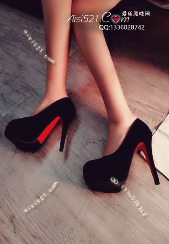 原味女鞋|鞋类,高中短跟,黑色高跟鞋(脏)