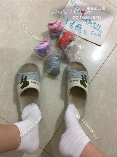 原味丝袜|袜类,现货5条以上臭袜打包,清明特辑：【包含6双绝对臭啊臭啊臭臭臭】穿足一周健身房爬山逛街足疗所穿卡通吸汗吸味的棉袜超级黏脚丫脱不下来可以立起来老谭酸菜袜六双福袋礼包【即刻恭请单次满千御赐奢宠清明礼包】