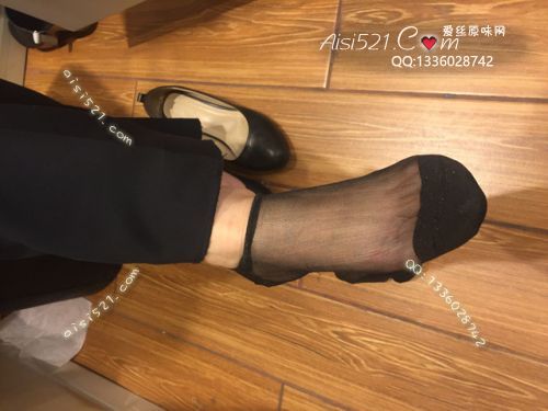 原味丝袜|袜类,臭短丝袜,爱丽丝（本土的BYD）——2018年4月下旬顾客订购（品牌店长-黑丝），此活动免费拍摄打包图