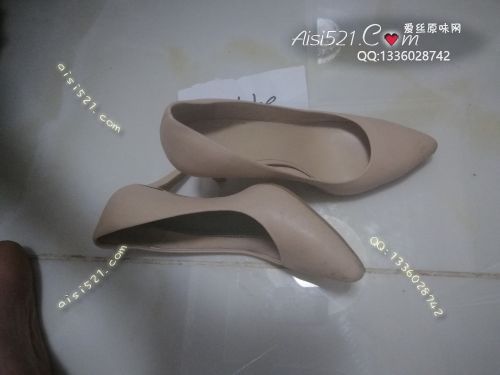 原味女鞋|鞋类,高中短跟,千百度鞋子酸臭味（可订做闲置商品）送闲置商品自选