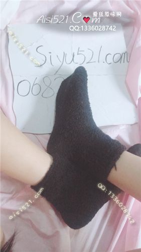 原味丝袜|袜类,臭棉袜,超厚超吸味的毛毛短袜～