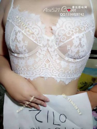 薄薄的蕾丝软文胸。体香满满原味内衣|内衣胸罩