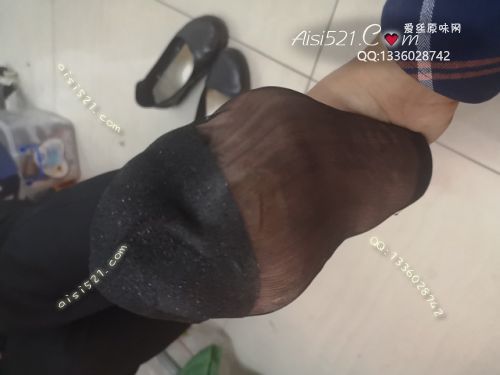 原味丝袜|袜类,臭短丝袜,致命臭(此活动MM随机，不能指定)——2018年10月份顾客订购致命臭活动MM（导购15妹妹-卡通丝）现收足底实拍