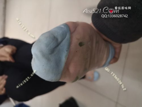 原味丝袜|袜类,臭短丝袜,爱丽丝(此活动可指定MM，但袜类随机)——2018年11月中下旬顾客【双11买2赠1活动火爆订购】（导购13美女-卡通丝肉丝），此活动免费拍摄打包图