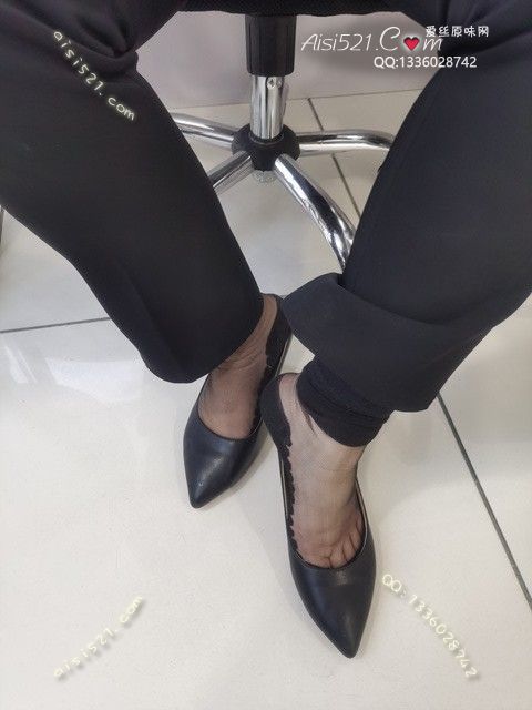 原味丝袜|袜类,臭短丝袜,爱丽丝(此活动可指定MM，但袜类随机)——2023年11月份顾客预订珠宝妹妹棉底黑丝