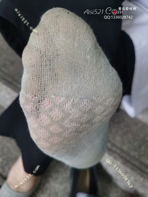 原味丝袜|袜类,臭船袜,爱丽丝(此活动可指定MM，但袜类随机)——2024年04月份顾客预订珠宝02恶臭级别船袜