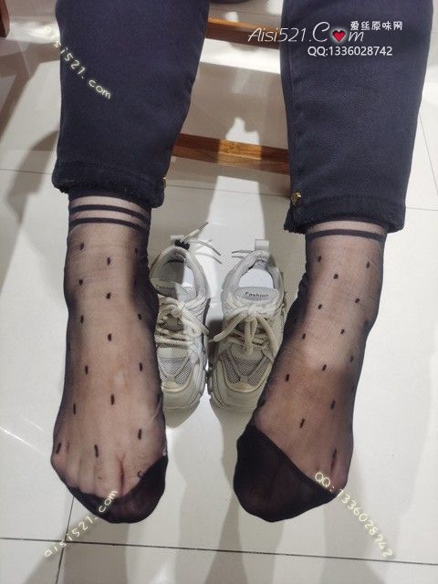 原味丝袜|袜类,臭短丝袜,致命臭(此活动MM随机，不能指定)——2024年04月份顾客预订导购04黑丝