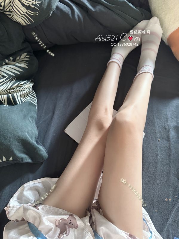 原味丝袜|袜类,臭棉袜,穿的脏脏臭臭的可爱棉袜子～