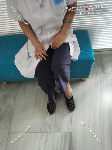 爱丽丝(此活动可指定MM，但袜类随机)——2024年08月份顾客预订导购咖啡丝原味丝袜|袜类臭短丝袜