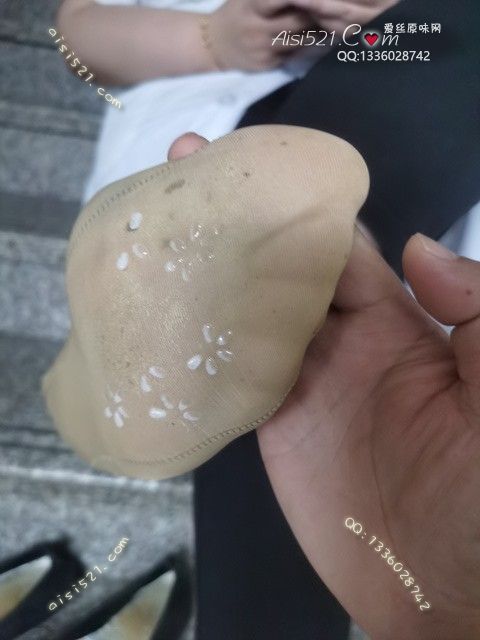 爱丽丝(此活动可指定MM，但袜类随机)——2024年08月份顾客预订珠宝02恶臭级别船袜原味丝袜|袜类臭船袜