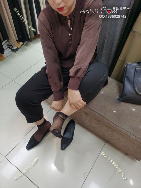 爱丽丝(此活动可指定MM，但袜类随机)——2024年09月份顾客预订导购06高跟黑丝原味丝袜|袜类臭短丝袜