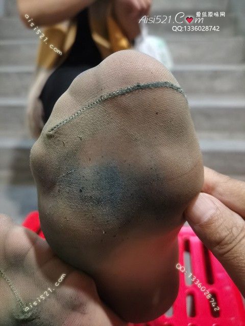 爱丽丝(此活动可指定MM，但袜类随机)——2024年10月份顾客预订奢04肉丝连裤原味丝袜|袜类臭连裤袜