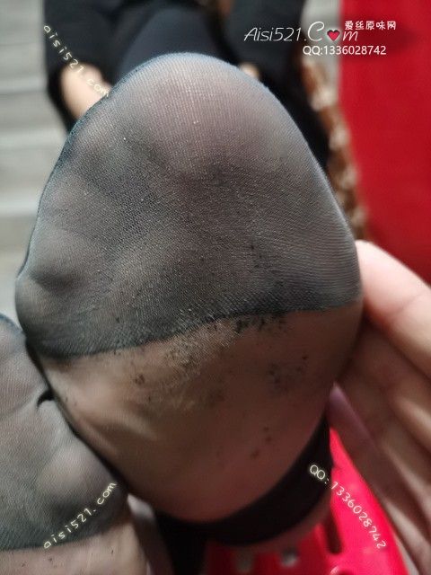 爱丽丝(此活动可指定MM，但袜类随机)——2024年10月份顾客预订奢04重口味灰丝原味丝袜|袜类臭短丝袜