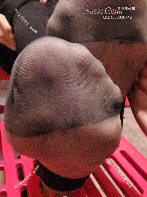 爱丽丝(此活动可指定MM，但袜类随机)——2024年10月份顾客预订奢04重口味灰丝原味丝袜|袜类臭短丝袜