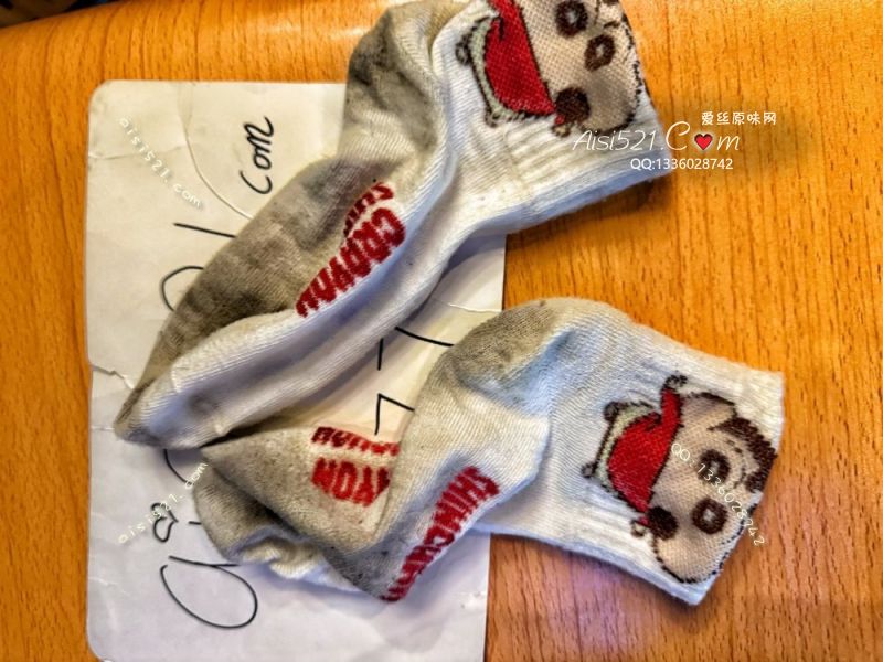 原味丝袜|袜类,臭棉袜,起球发黄‘’蜡笔小新臭‘’白棉袜，汗液渗透袜底，上头上头~~~