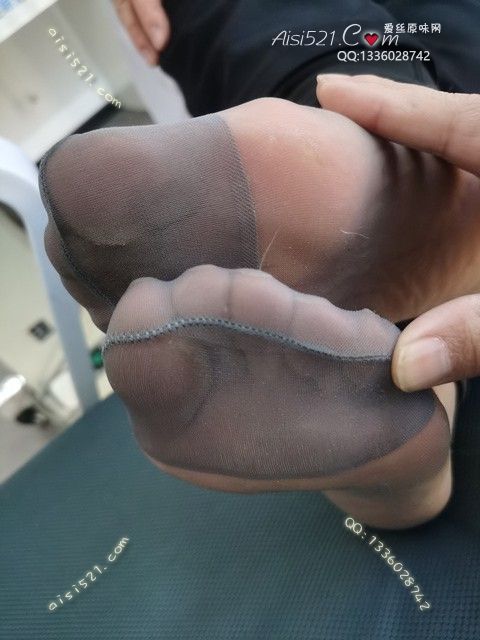 致命臭(此活动MM随机，不能指定)——2024年10月份顾客预订导购新妹妹大汗脚灰丝原味丝袜|袜类臭短丝袜