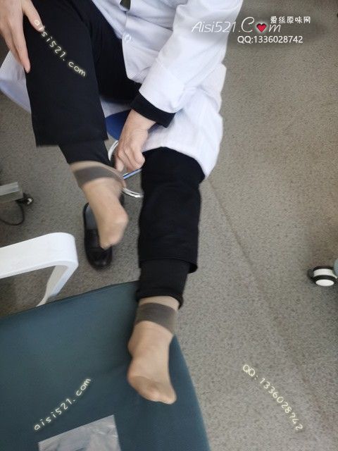 致命臭(此活动MM随机，不能指定)——2024年10月份顾客预订导购新妹妹大汗脚肉丝原味丝袜|袜类臭短丝袜