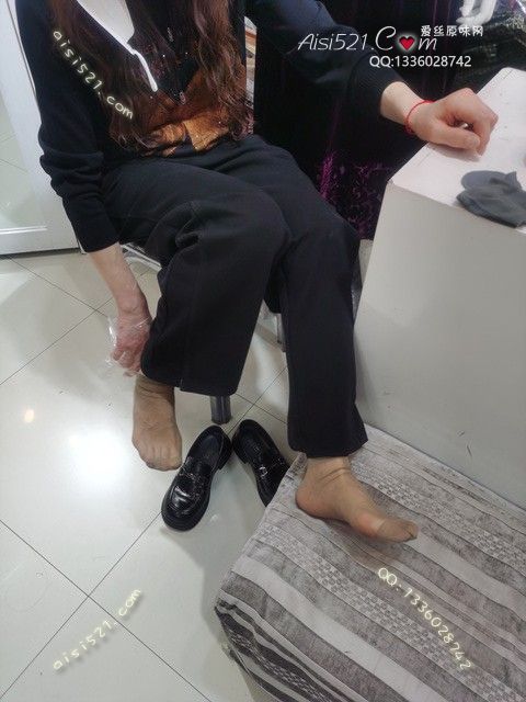 爱丽丝(此活动可指定MM，但袜类随机)——2024年10月份顾客预订导购03咖啡丝原味丝袜|袜类臭短丝袜