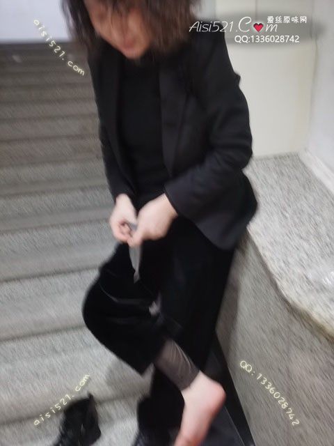 爱丽丝(此活动可指定MM，但袜类随机)——2024年10月份顾客预订导购40性感灰丝原味丝袜|袜类臭短丝袜