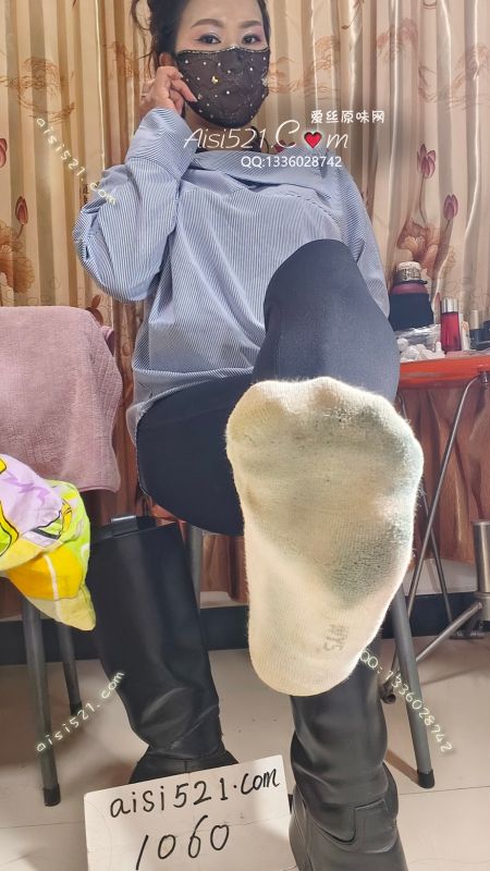 原味丝袜|袜类,臭棉袜,秒杀特惠，一秒钟熏死贱狗一款臭酸棉袜，每天无论热冷都会不停的出汗走路脚泥脚汗都渗透在袜底上，味道太爽了，贱狗们下单即可发货新鲜脱下来真空包装运输。