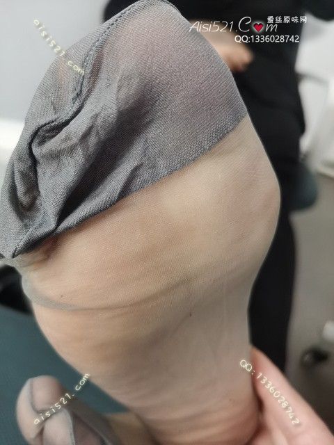 原味丝袜|袜类,臭短丝袜,爱丽丝(此活动可指定MM，但袜类随机)——2024年12月份顾客预订导购09灰丝