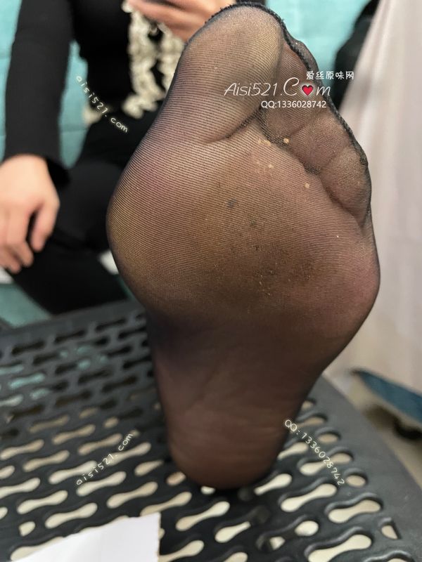 职场魅力(此活动2双起订，免费拍图)——2024年12月份顾客预订服装店女老板黑足尖短丝原味丝袜|袜类臭短丝袜