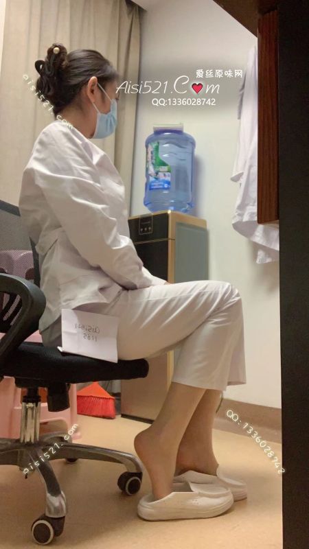 职场魅力(此活动2双起订，免费拍图)护士01mm，上班走路多，目前只接短丝，味道类型重酸臭，带点淡淡的清香原味丝袜|袜类臭短丝袜