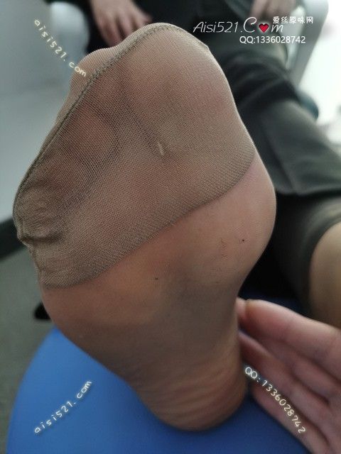 致命臭(此活动MM随机，不能指定)——2024年11月份顾客预订导购09咖啡丝原味丝袜|袜类臭短丝袜