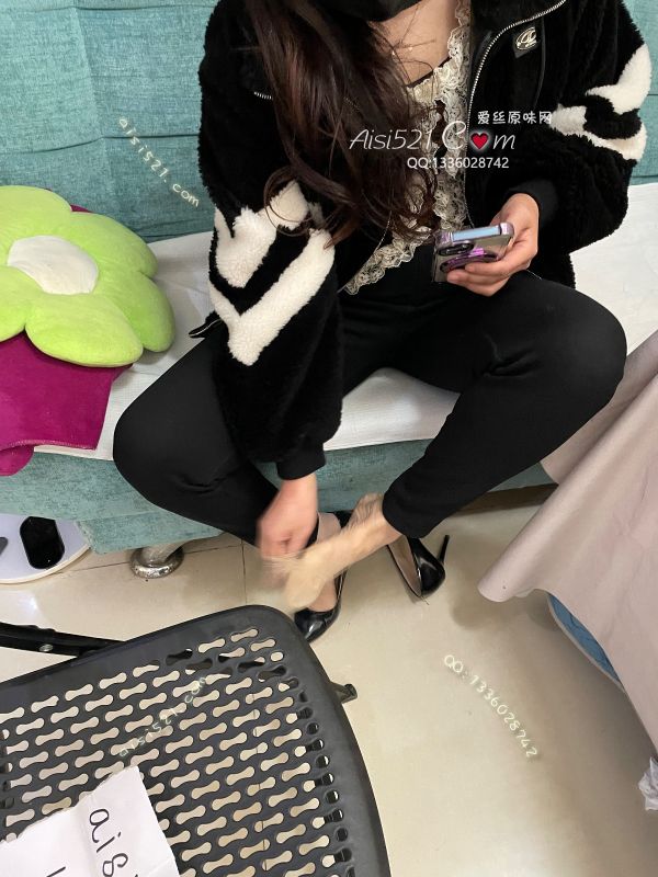 职场魅力(此活动2双起订，免费拍图)——2024年12月份顾客预订服装店女老板短肉丝原味丝袜|袜类臭短丝袜