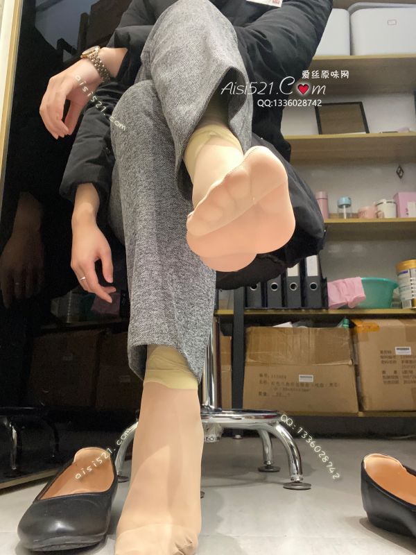 职场魅力(此活动2双起订，免费拍图)——2024年12月份顾客预订珠宝店01美女超薄肉短丝原味丝袜|袜类臭短丝袜