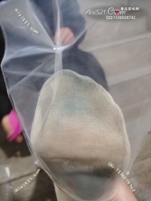 爱丽丝(此活动可指定MM，但袜类随机)——2024年12月份顾客预订奢04重口味棉袜原味丝袜|袜类臭棉袜