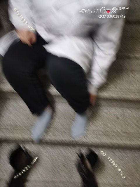 爱丽丝(此活动可指定MM，但袜类随机)——2024年12月份顾客预订珠宝02棉袜原味丝袜|袜类臭棉袜