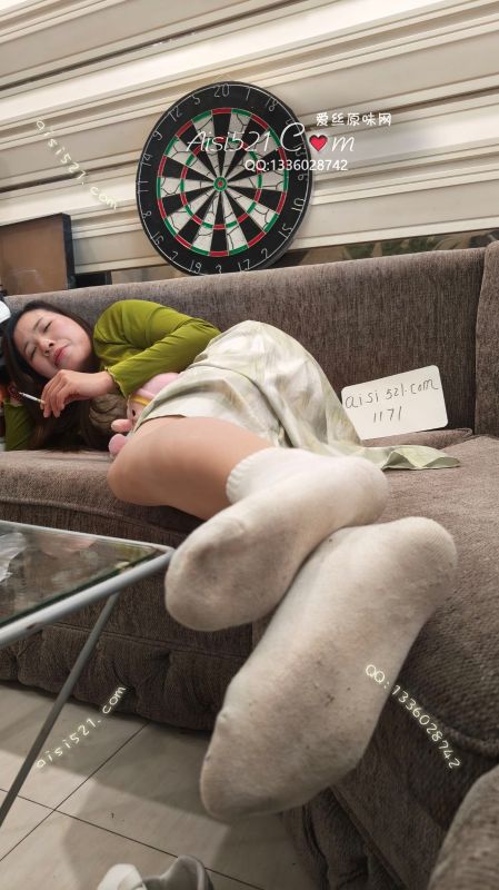 白色棉袜下单穿三天，原味丝袜|袜类臭棉袜