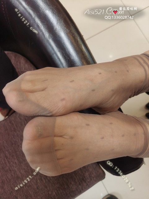 原味丝袜|袜类,臭短丝袜,致命臭(此活动MM随机，不能指定)——2025年01月份顾客预订导购06汗渍明显性感咖啡丝