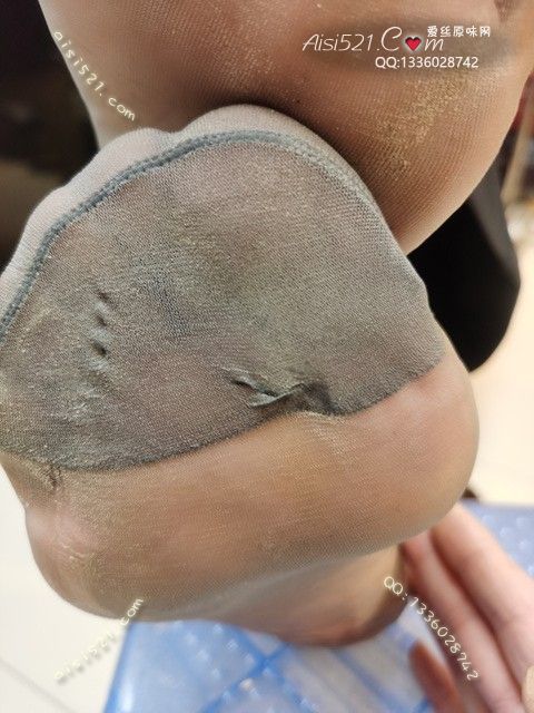 致命臭(此活动MM随机，不能指定)——2024年12月份顾客预订导购06灰丝原味丝袜|袜类臭短丝袜