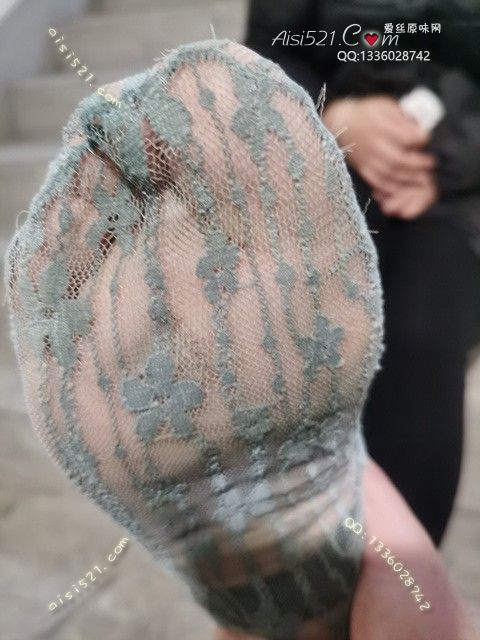 爱丽丝(此活动可指定MM，但袜类随机)——2025年01月份顾客预订奢04蕾丝蓝色短袜原味丝袜|袜类臭短丝袜