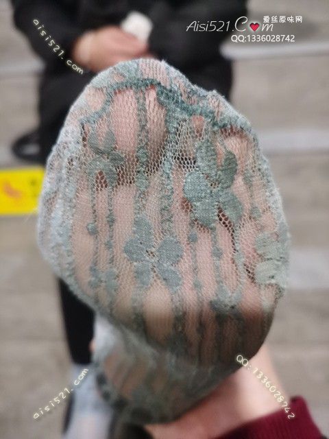 爱丽丝(此活动可指定MM，但袜类随机)——2025年01月份顾客预订奢04蕾丝蓝色短袜原味丝袜|袜类臭短丝袜