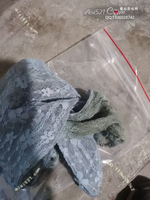 爱丽丝(此活动可指定MM，但袜类随机)——2025年01月份顾客预订奢04蕾丝蓝色短袜原味丝袜|袜类臭短丝袜