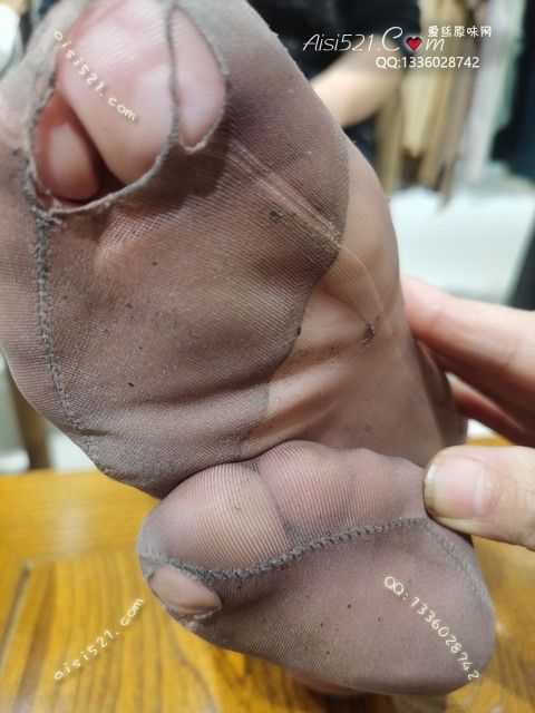 致命臭(此活动MM随机，不能指定)——2025年01月份顾客预订导购04脚汗浓郁花点咖啡丝原味丝袜|袜类臭短丝袜