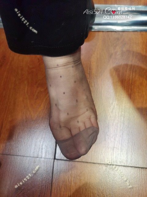 致命臭(此活动MM随机，不能指定)——2025年01月份顾客预订导购40灰丝原味丝袜|袜类臭短丝袜