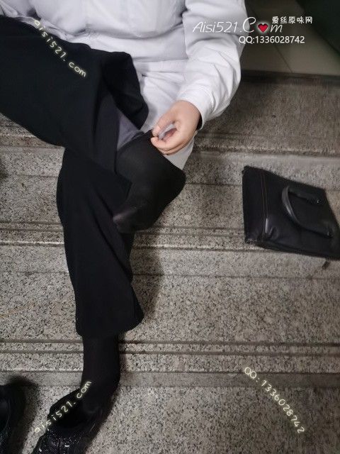 原味丝袜|袜类,臭棉袜,致命臭(此活动MM随机，不能指定)——2025年02月份顾客预订珠宝02棉袜